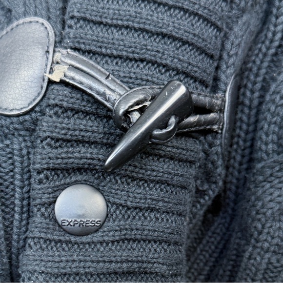 Express Toggle Front Cable Knit Black Cardigan Sweater XL - Winter, Cozy, Casual - Picture 11 of 13